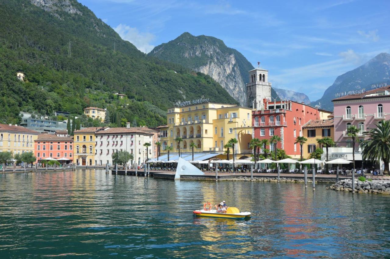 Appartamento Sunrise - Centro Storico N1 Riva del Garda Kültér fotó
